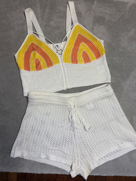 Madden Nyc Tops - MADDEN NYC Y2K O-RING CROTCHET YELLOW WHITE SHORTS SET BEACH COMFY KNIT SIZE XL